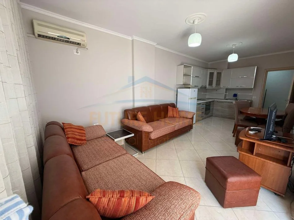 Tirane, jepet me qera apartament 1+1 Kati 4, 70 m² 400 € (ALES CONSTRUCTION)  UNA53995