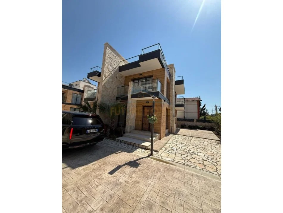 Kavaje, shitet Vile 2+1 , 144 m² 320.000 € (GOLEM)