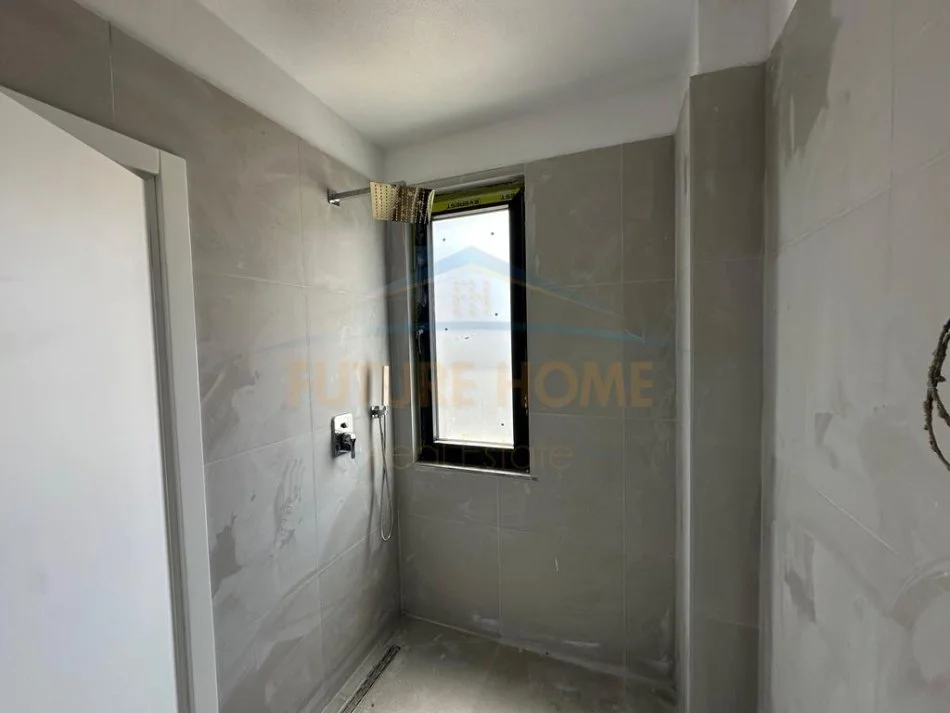 Tirane, shitet apartament 2+1 Kati 7, 105 m² 157.920 € (Unaza e Re, Tiranë, rruga Loni Ligori)