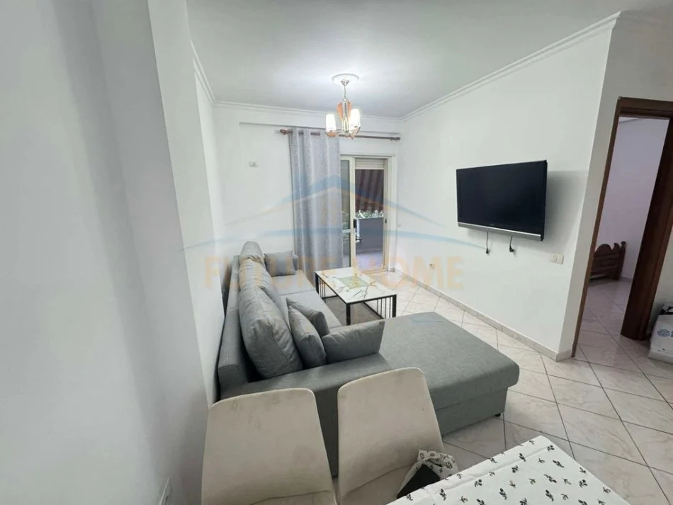 Tirane, jepet me qera apartament 2+1 Kati 2, 92 m² 500 € (EJA STUDIO)  UNA54025