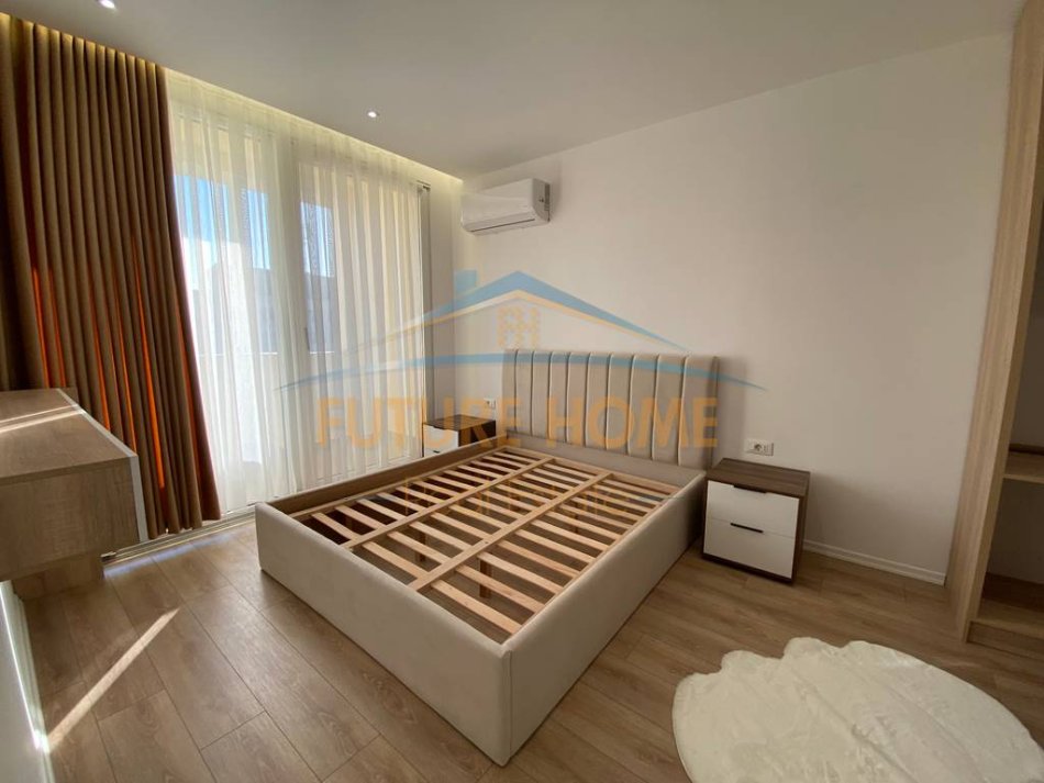 Tirane, shitet apartament 1+1 Kati 5, 70 m² 184.000 € (Rruga Fortuzi)
