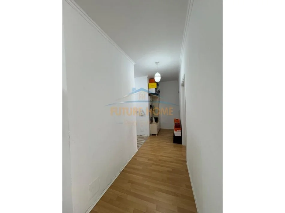 Tirane, shitet apartament 2+1 Kati 4, 92 m² 193.000 € 