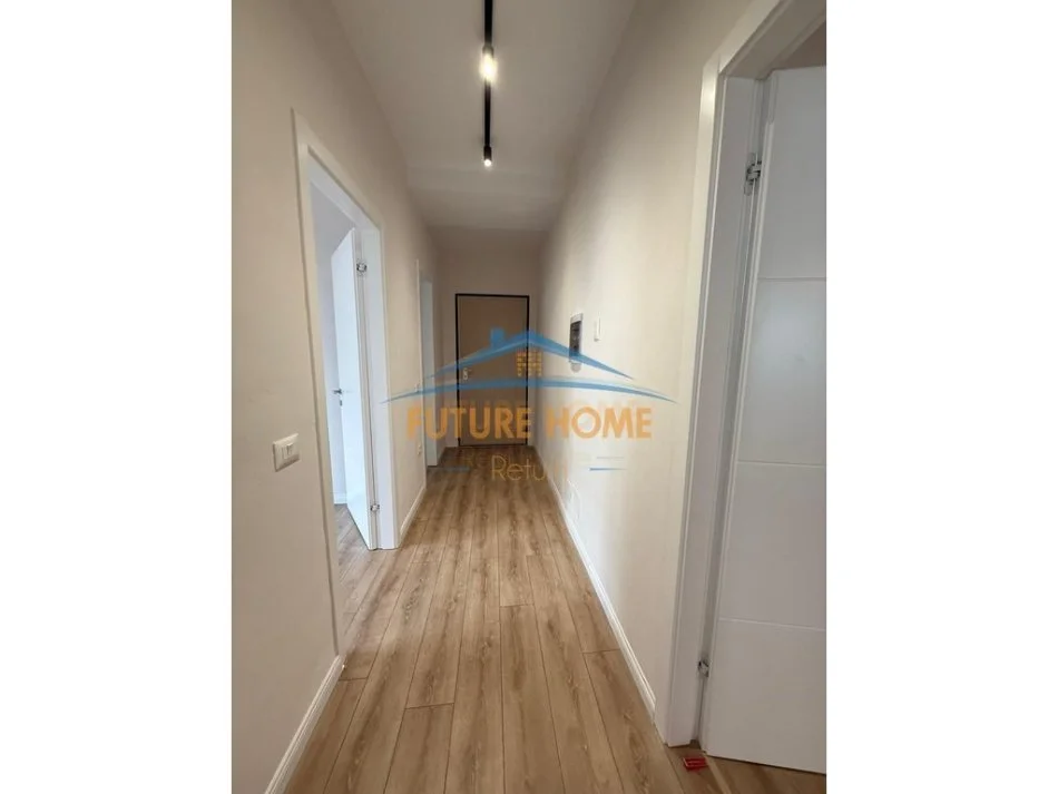 Tirane, shitet apartament 2+1 Kati 3, 100 m² 135.000 €  Return54074