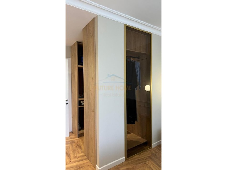 Tirane, jepet me qera apartament 2+1 Kati 3, 123 m² 1.800 € 