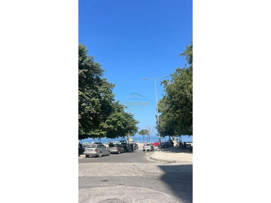 Vlore, shitet apartament 2+1 Kati 2, 101 m² 170.000 € (LUNGOMARE)