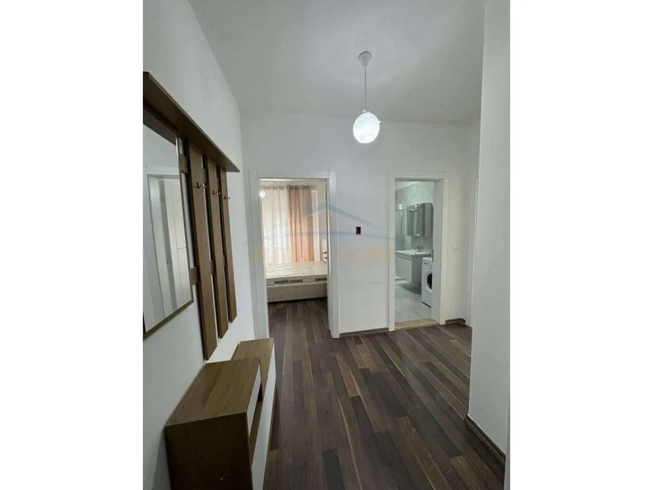Tirane, jepet me qera apartament 2+1 Kati 3, 88 m² 500 € (KOMPLEKSI JOLLA)  UNA54125