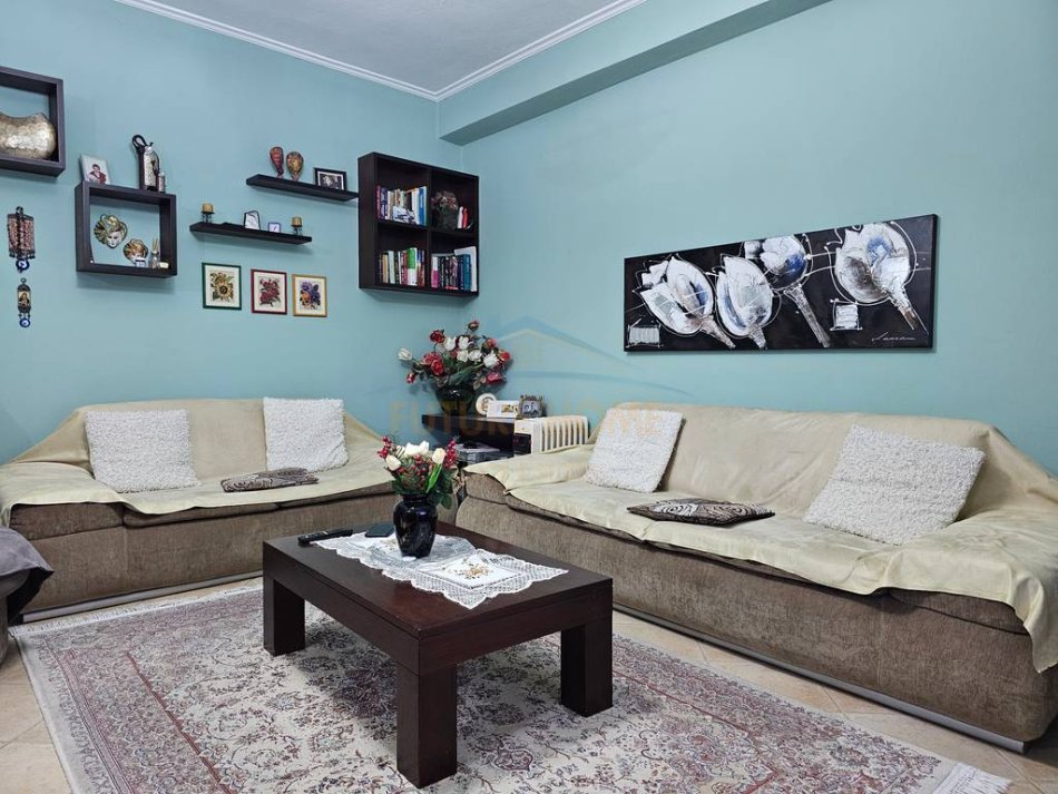 Tirane, shitet apartament 2+1 Kati 9, 105 m² 255.000 € 