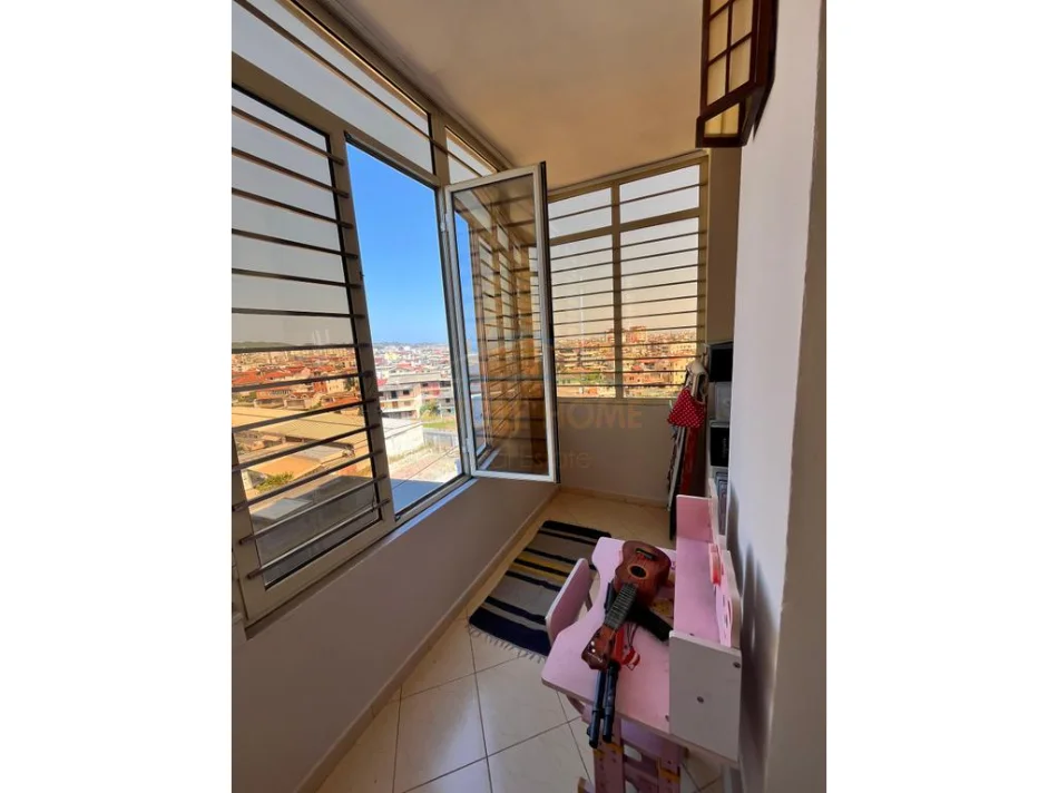Durres, shitet apartament 1+1 Kati 6, 70 m² 75.000 € (Prane Kopeshtit Amla)
