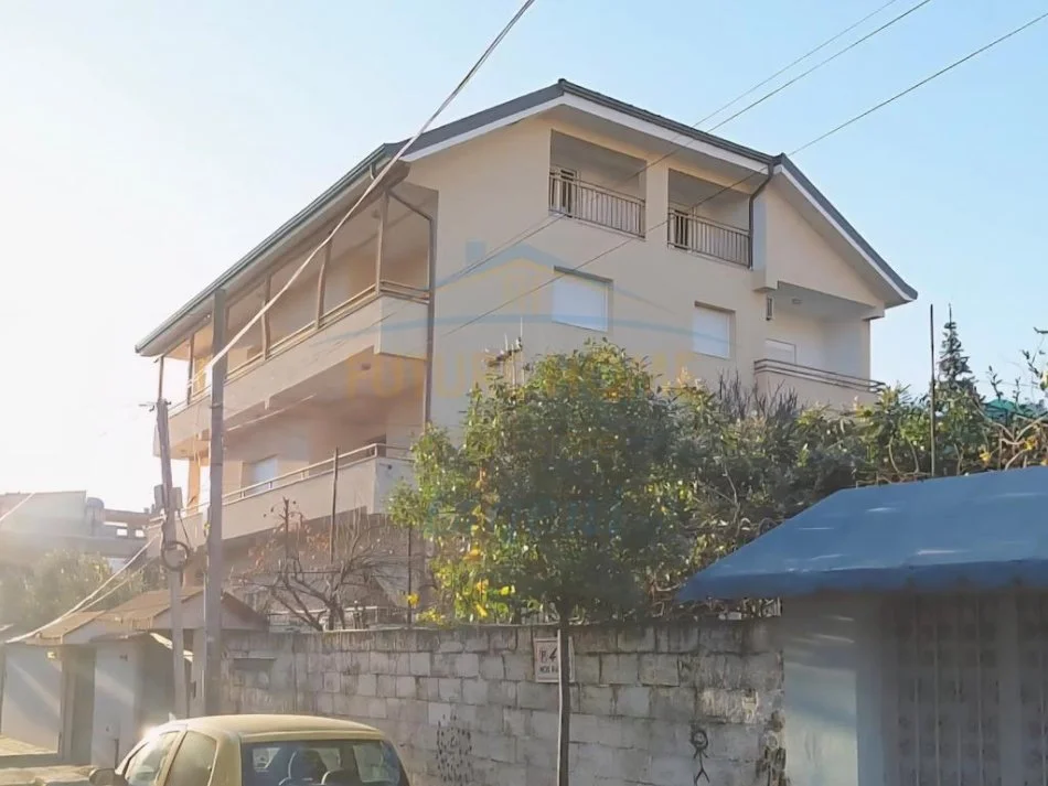 Tirane, shitet , 413 m² 454.740 € (ALI DEMI)
