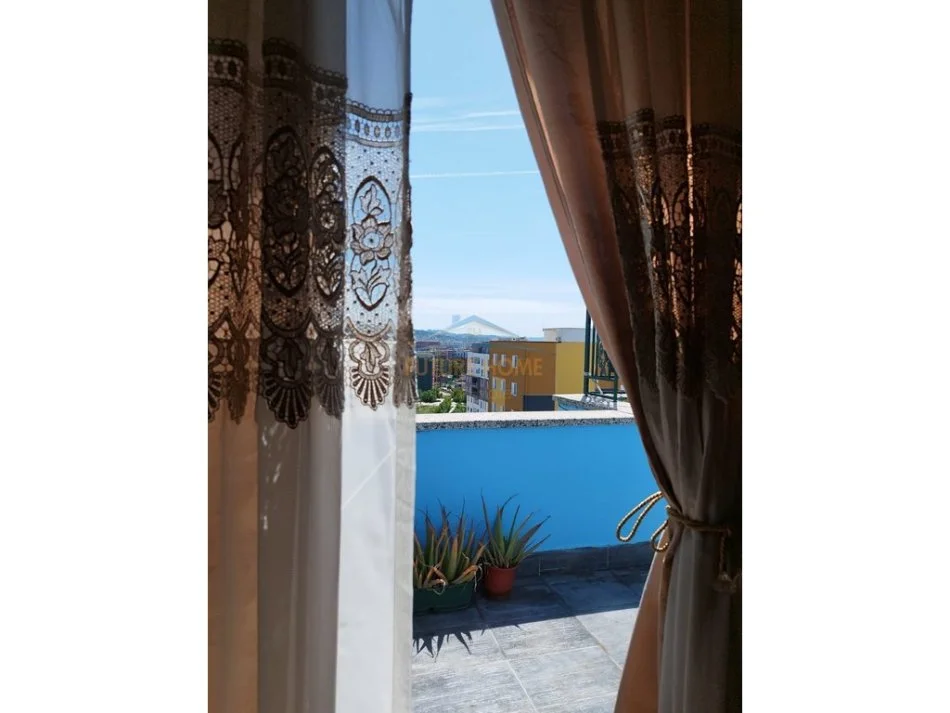 Tirane, jepet me qera apartament 1+1 Kati 9, 88 m² 400 € 