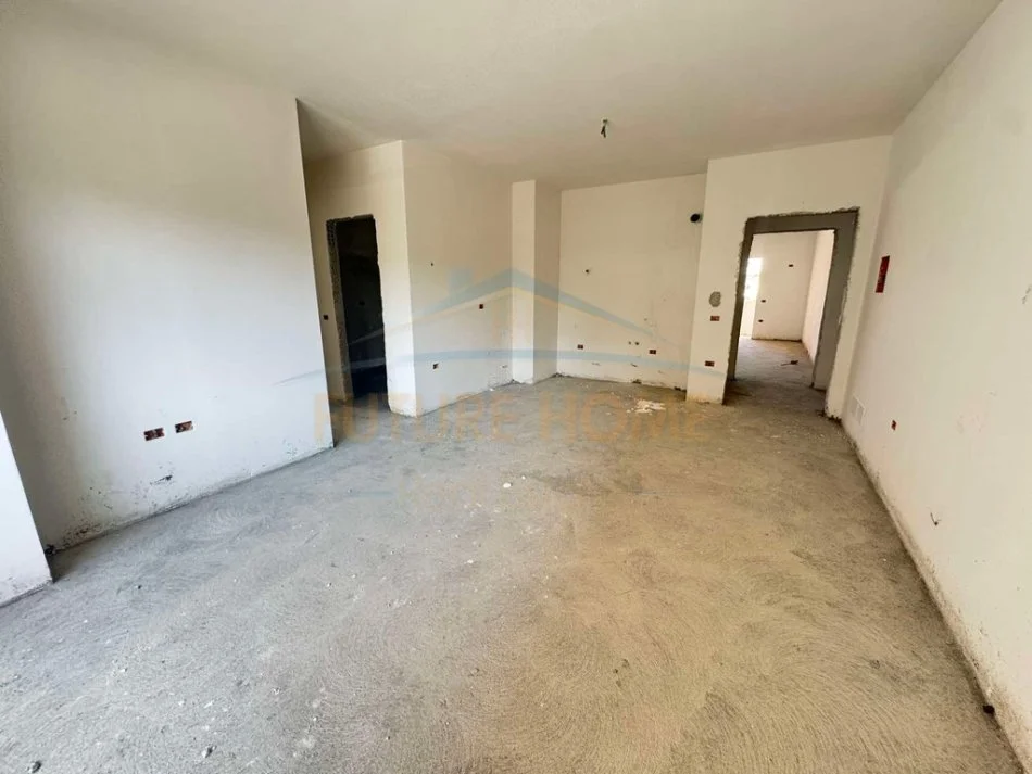 Tirane, shitet apartament 2+1 Kati 2, 93 m² 140.000 € 