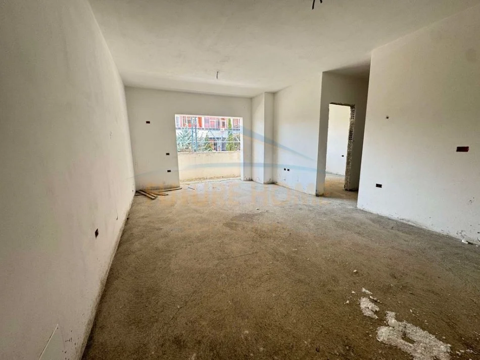 Tirane, shitet apartament 2+1 Kati 2, 93 m² 140.000 € 