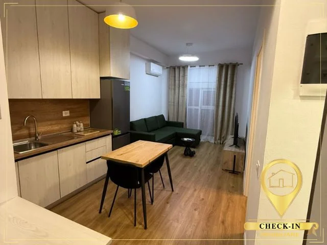 Tirane, jepet me qera apartament 1+1 Kati 3, 50 m² 430 € (Rezidenca Kadiu)