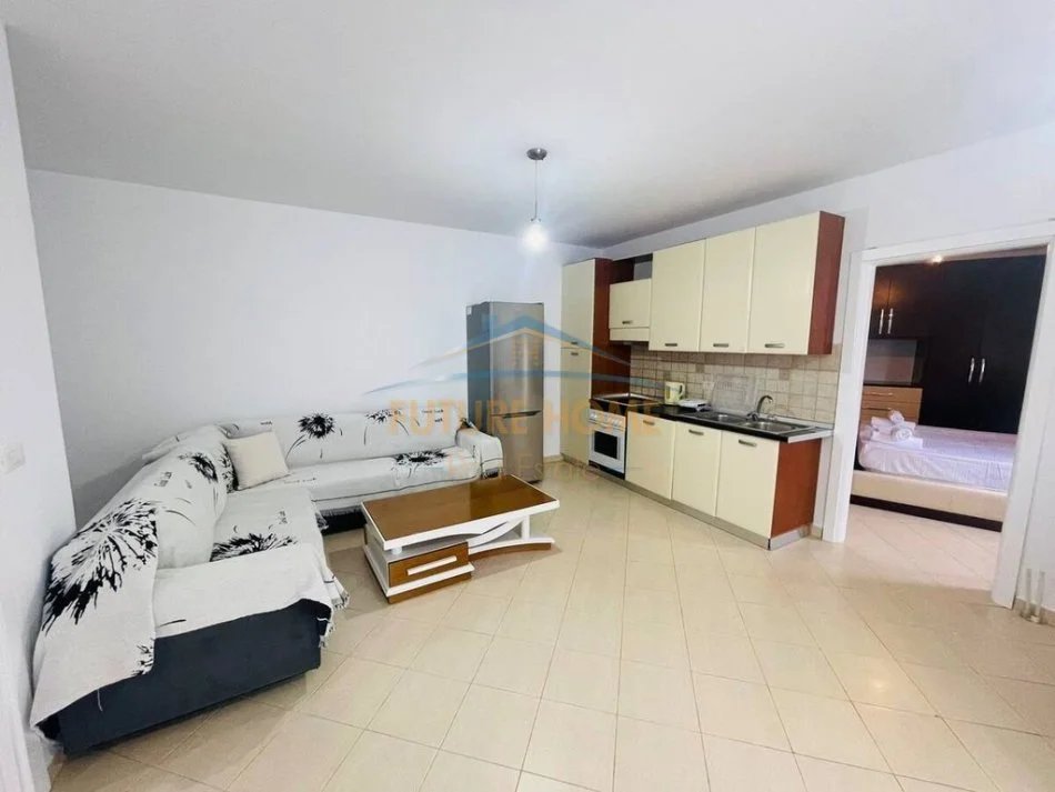 Tirane, jepet me qera apartament 2+1 Kati 6, 66 m² 450 € 