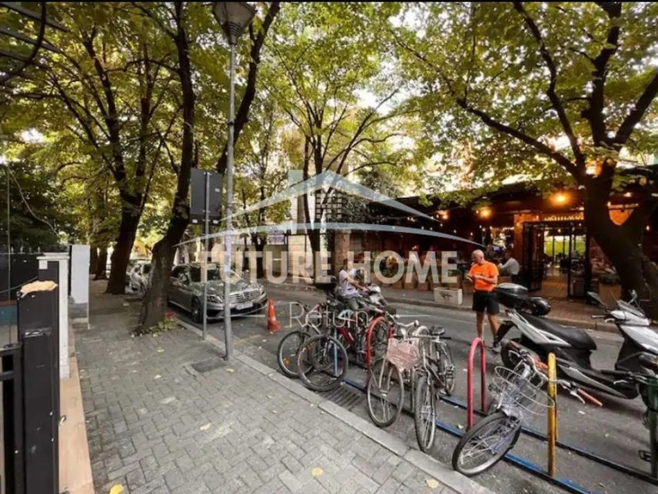 Tirane, shitet apartament 1+1 Kati 3, 81 m² 360.000 € (Mustafa Matohiti)