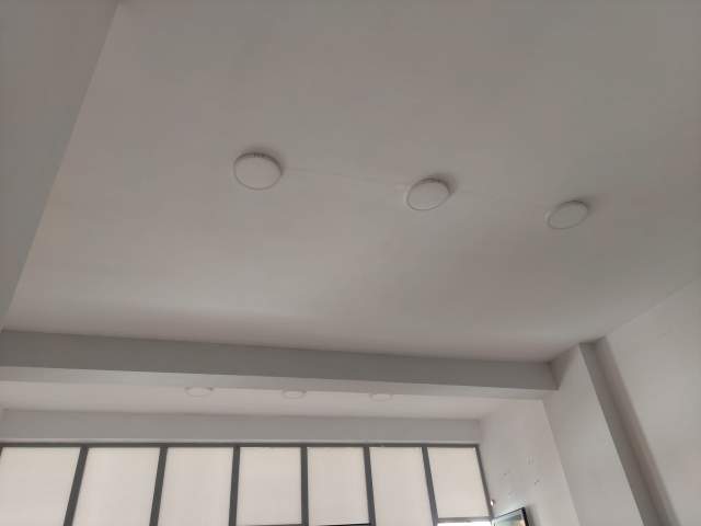 Tirane, jepet me qera ambjent biznesi Kati 1, 56 m² 600 €