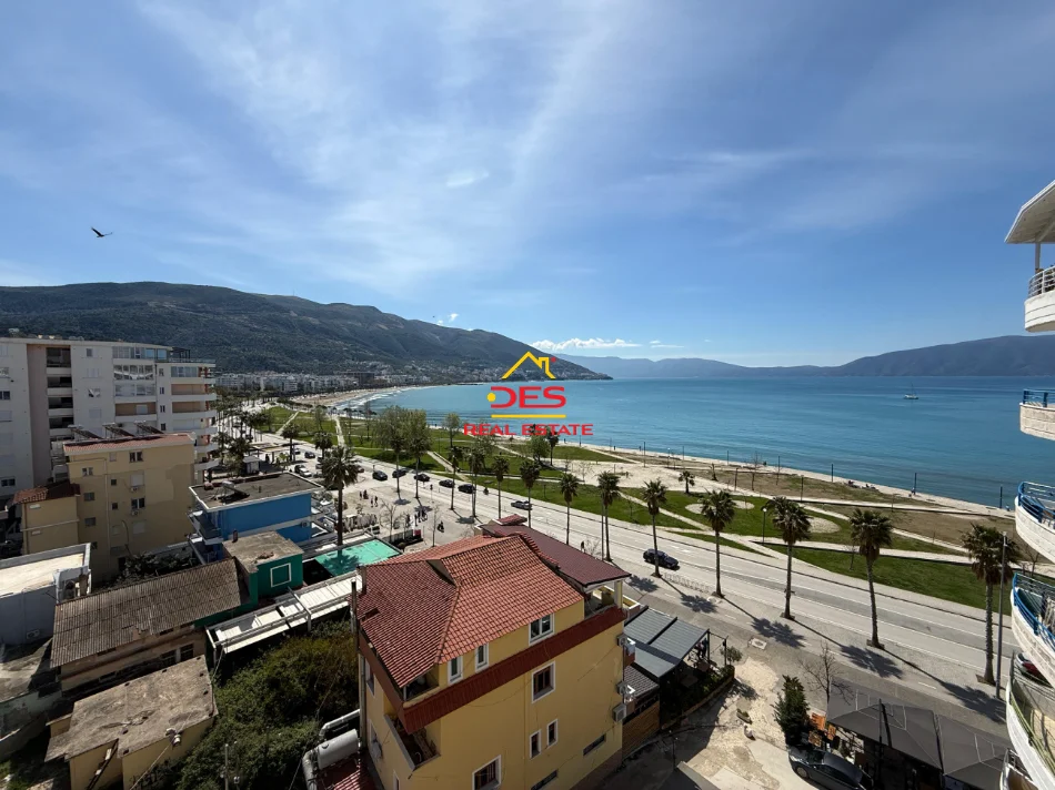 Vlore, jepet me qera apartament 1+1+Ballkon Kati 8, 70 m² 550 € (Rruga Çamëria)