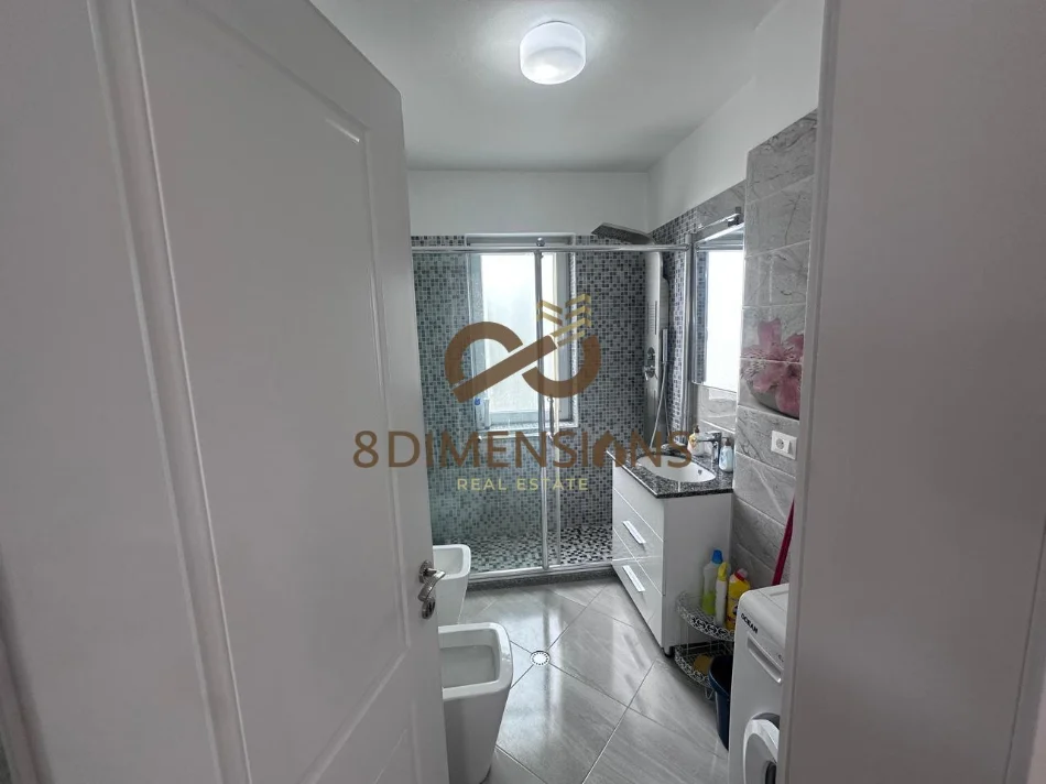 Tirane, jepet me qera apartament 2+1 Kati 2, 80 m² 700 € (rruga peti, liqeni i thate)