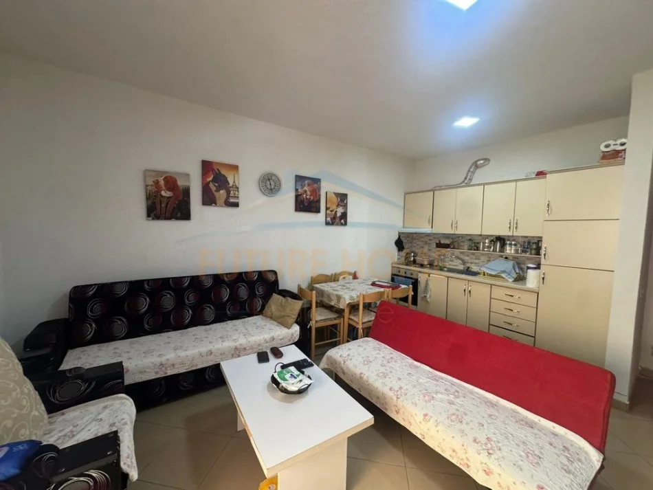 Qerret, shitet apartament 1+1+Ballkon Kati 1, 70 m² 111.000 € (Kavaje)