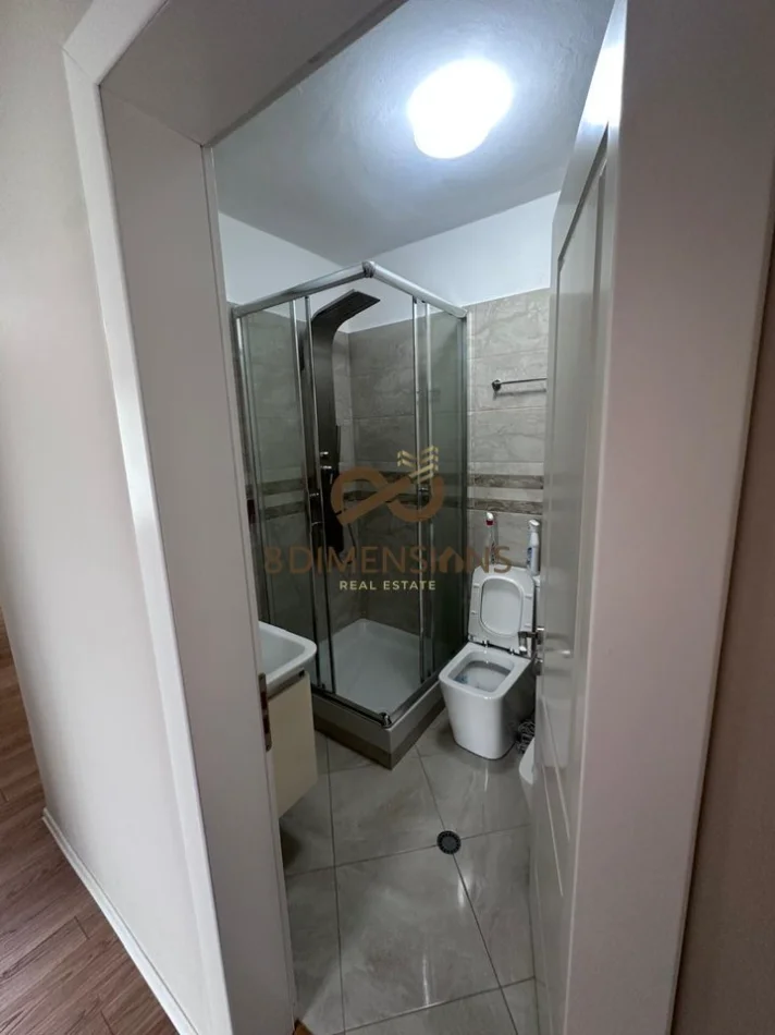Tirane, jepet me qera apartament 2+1 Kati 2, 80 m² 700 € (rruga peti, liqeni i thate)