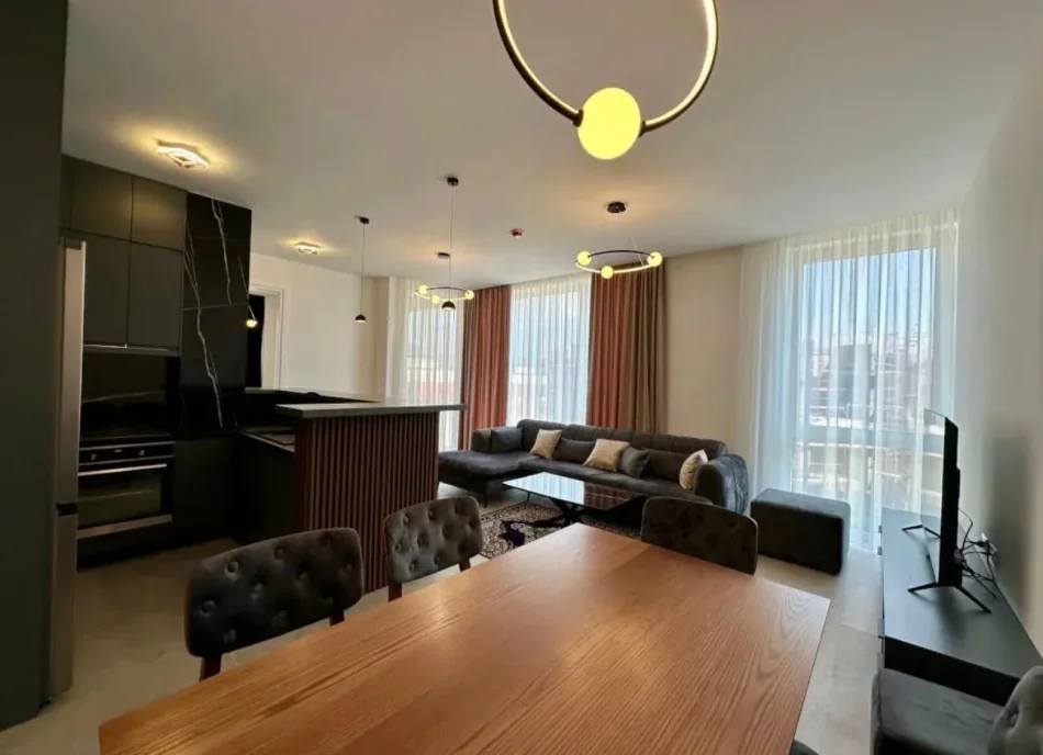 Tirane, jepet me qera apartament 2+1+Ballkon Kati 2, 120 m² 1.200 € (Liqeni i Thate)