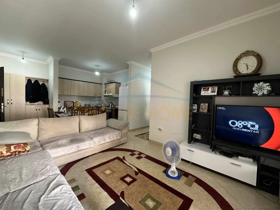 Tirane, shitet apartament 2+1 Kati 5, 92 m² 115.000 € 