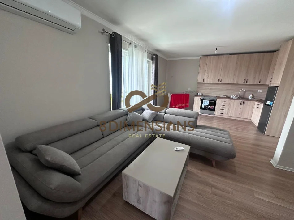 Tirane, jepet me qera apartament 2+1 Kati 2, 80 m² 700 € (rruga peti, liqeni i thate)