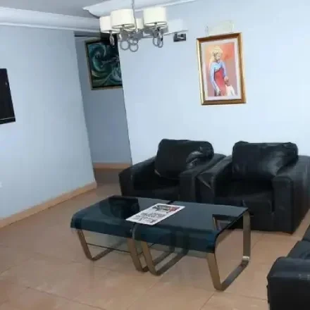 Tirane, jepet me qera apartament 2+1 , 90 m² 400 € (Restorant Durresi)