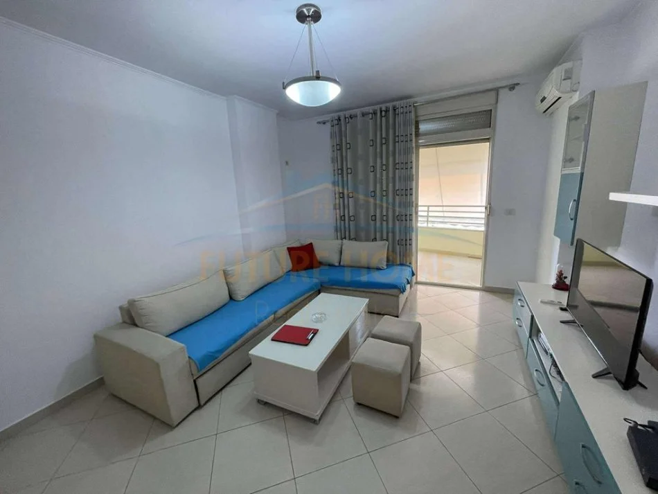 Tirane, jepet me qera apartament 2+1+Ballkon Kati 7, 105 m² 650 € (DON BOSKO)   UNA54624