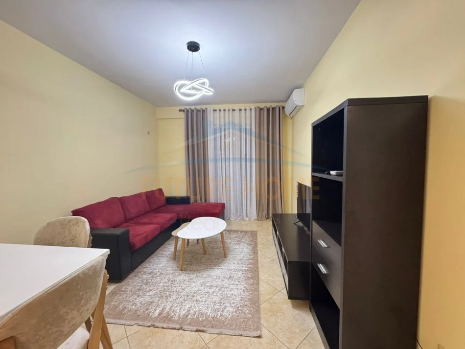 Tirane, jepet me qera apartament 1+1+Ballkon Kati 4, 70 m² 400 € (ASTIR)  UNA54666