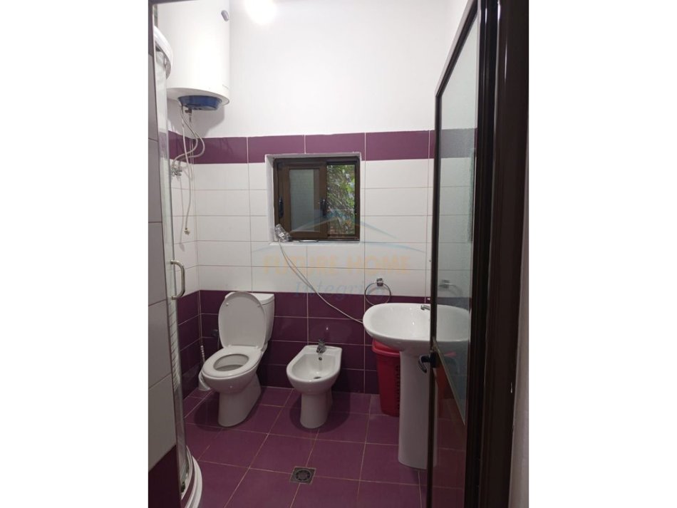 Qera, Apartament 2+1, Yzberisht, Tiranë. 350 €