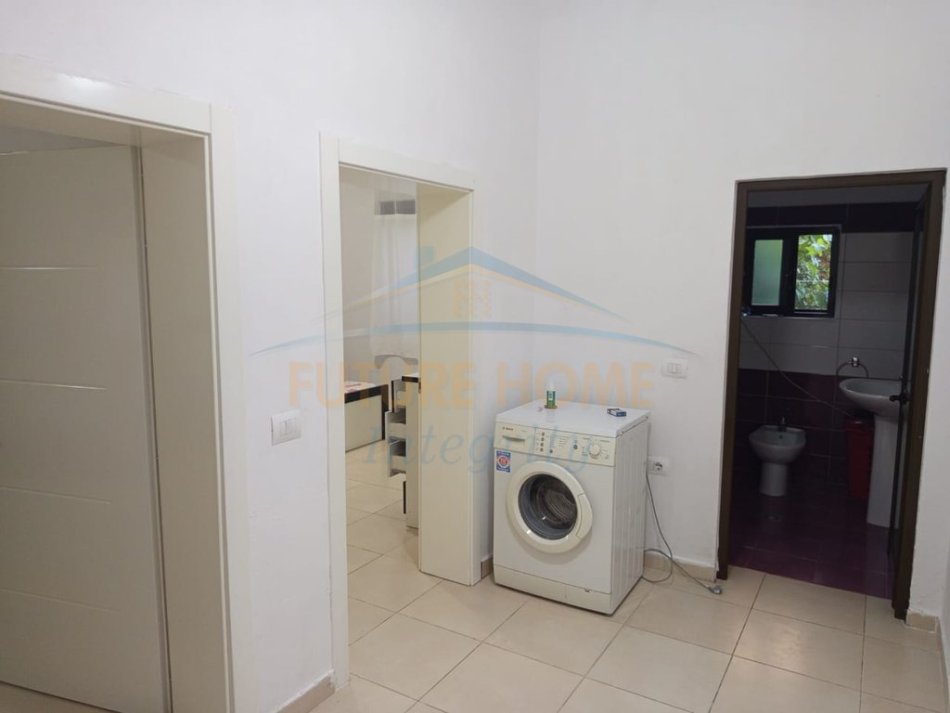 Qera, Apartament 2+1, Yzberisht, Tiranë. 350 €
