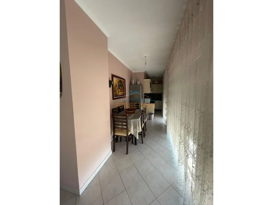 Tirane, jepet me qera apartament 2+1 , 100 m² 550 € (rruga dritan hoxha)
