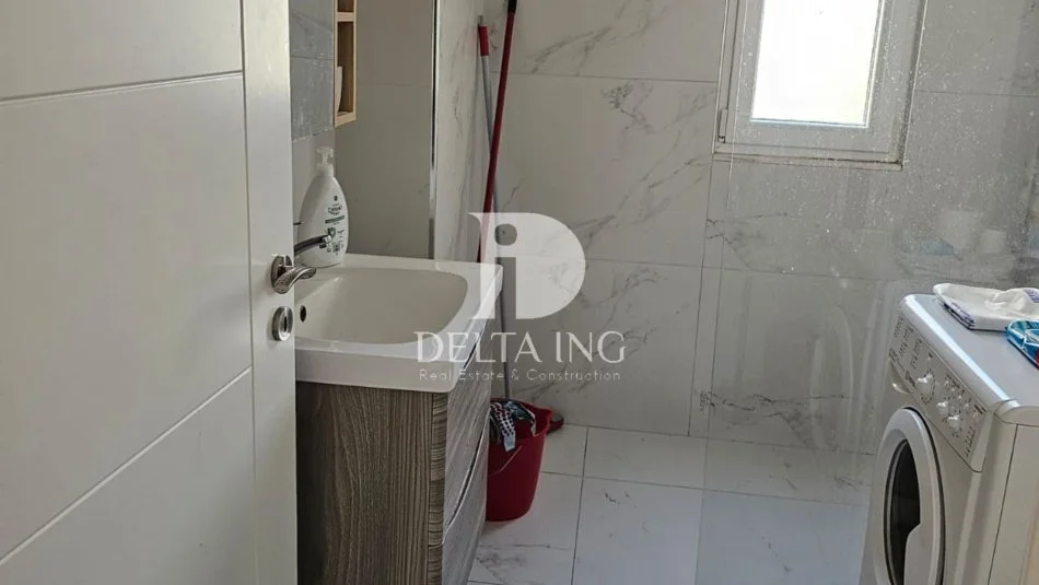 Tirane, jepet me qera apartament 2+1 Kati 2, 75 m² 600 € (Fusha Aviacionit)