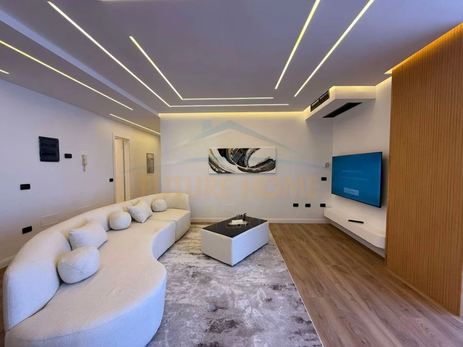 Tirane, shitet apartament 2+1+Ballkon Kati 3, 110 m² 325.000 € (Rruga e Kosovareve)