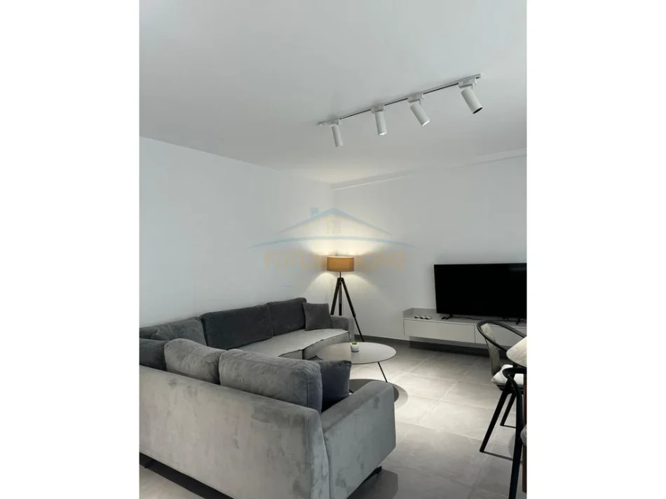 Durres, shitet apartament 2+1+Ballkon Kati 1, 105 m²