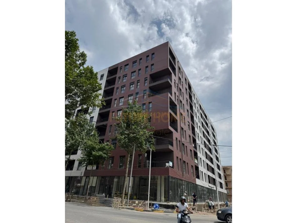 Tirane, shitet apartament 1+1+Ballkon Kati 7, 78 m² 68.000 € (Kompleksi Priam, Kamëz.)