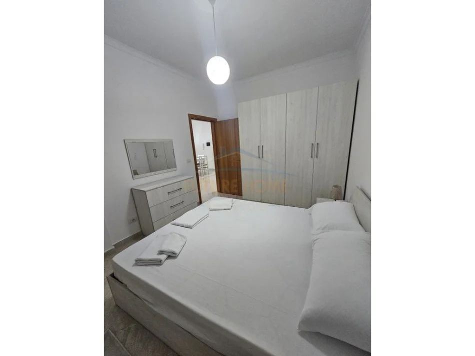 Durres, jepet me qera apartament 2+1 Kati 4, 90 m² 500 € (Iliria, Plazh)