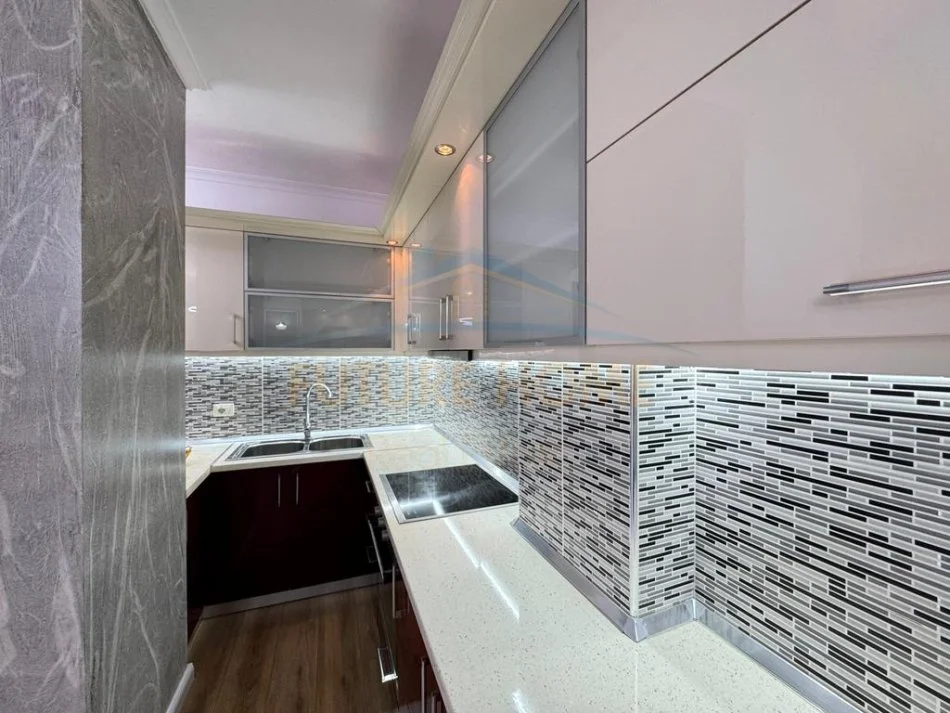 Tirane, shitet apartament 2+1 Kati 3, 101 m² 145000€ (MISTO MAME)