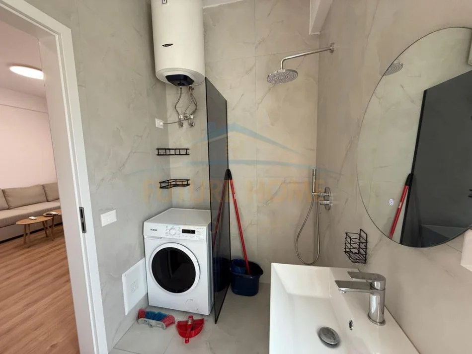Tirane, jepet me qera apartament 1+1 Kati 2, 49 m² 350 € 