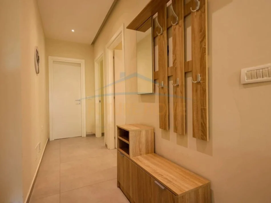 Gjiri Lalezit | Hamallaj, shitet apartament+verande | Penthouse 2+1 Kati 0, 98 m² 350.000 € 