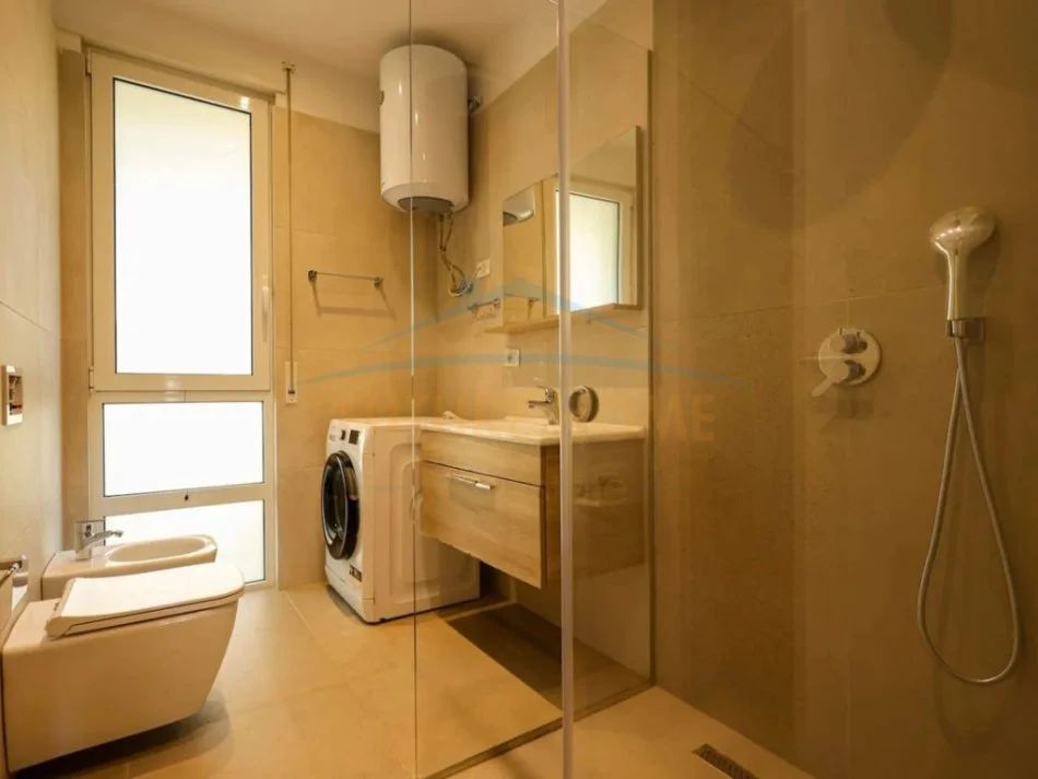 Gjiri Lalezit | Hamallaj, shitet apartament+verande | Penthouse 2+1 Kati 0, 98 m² 350.000 € 