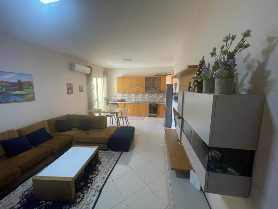 Tirane, shitet apartament 2+1+Ballkon Kati 6, 116 m² 260.000 € (Bulevardi Gjergj Fishta, prane Kompleksit Deliorgji)