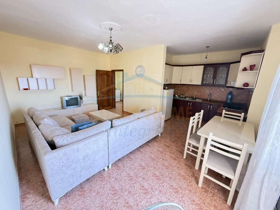 Tirane, shitet apartament 1+1+Ballkon Kati 5, 53 m² 85.000 € (Rruga Myslym Keta, Kinostudio)