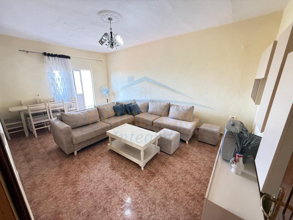 Tirane, shitet apartament 1+1+Ballkon Kati 5, 53 m² 85.000 € (Rruga Myslym Keta, Kinostudio)