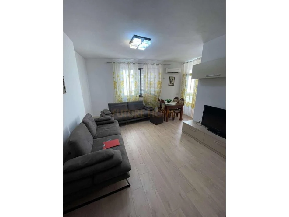 Tirane, jepet me qera apartament 2+1 Kati 2, 91 m² 480 € (KOMPLEKSI FRATARI)   UNA55137
