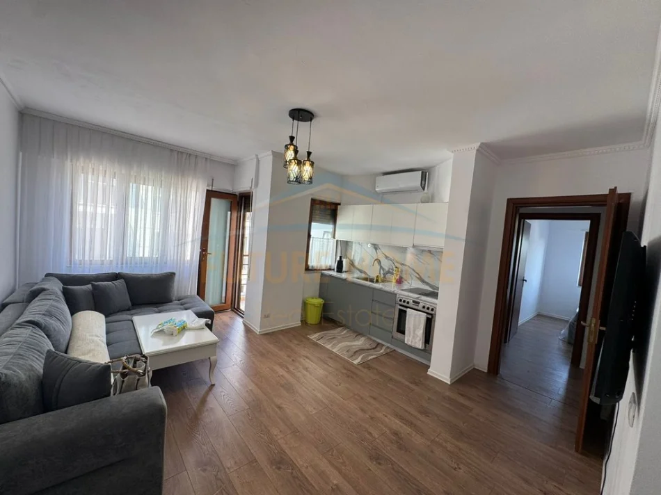 Durres, shitet apartament 1+1+Ballkon Kati 5, 75 m² 85.000 € 