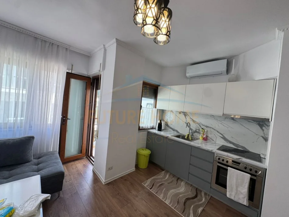 Durres, shitet apartament 1+1+Ballkon Kati 5, 75 m² 85.000 € 