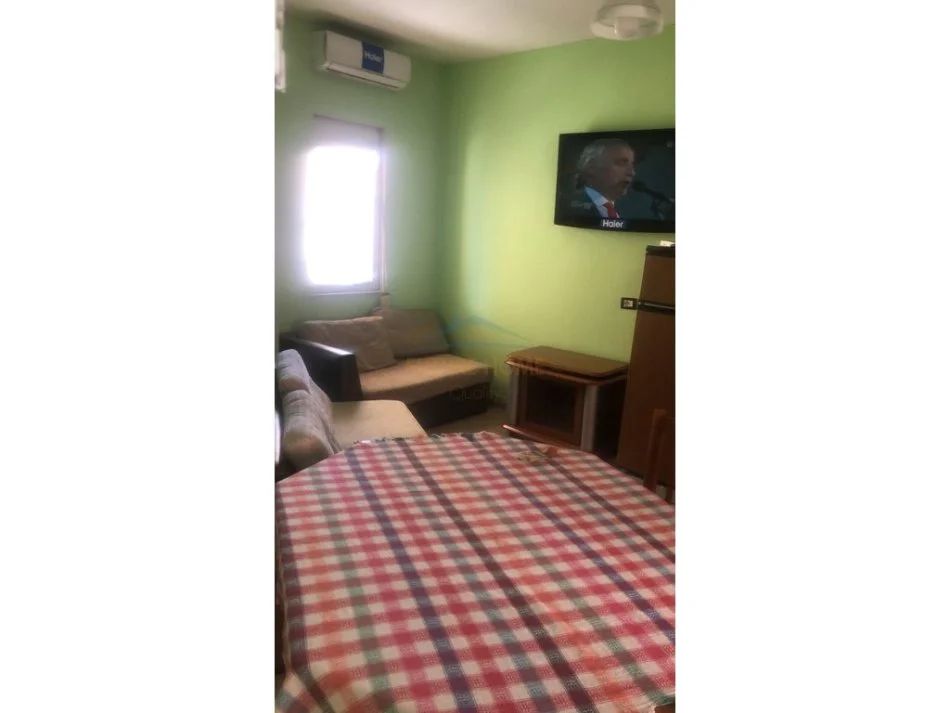 Durres, jepet me qera apartament 1+1 Kati 2, 53 m² 300 € (Plazh Iliria)