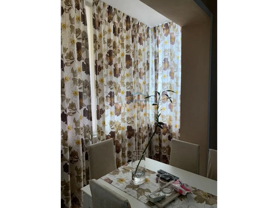 Tirane, jepet me qera apartament 1+1+Ballkon Kati 3, 50 m² 600 € (Rruga Mine Peza)